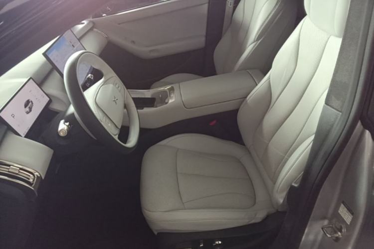 Used XPeng P7+ 2024 Long-Range Max Left Front Seat