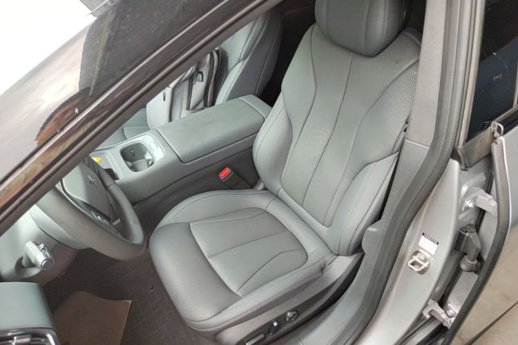 Used XPeng P7+ 2024 Long-Range Max Left Front Seat