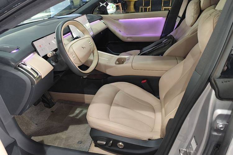 Used XPeng P7+ 2024 Long-Range Max Left Front Seat