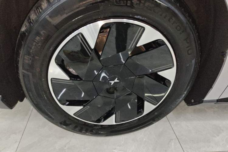 Used XPeng P7+ 2024 Long-Range Max Left Front Wheel Hub