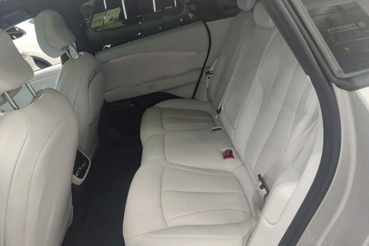 Used XPeng P7+ 2024 Long-Range Max Left Rear Seat