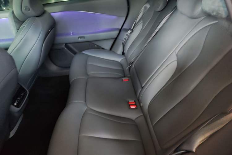 Used XPeng P7+ 2024 Long-Range Max Left Rear Seat