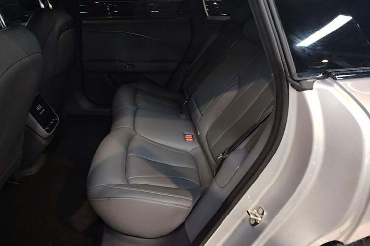 Used XPeng P7+ 2024 Long-Range Max Left Rear Seat