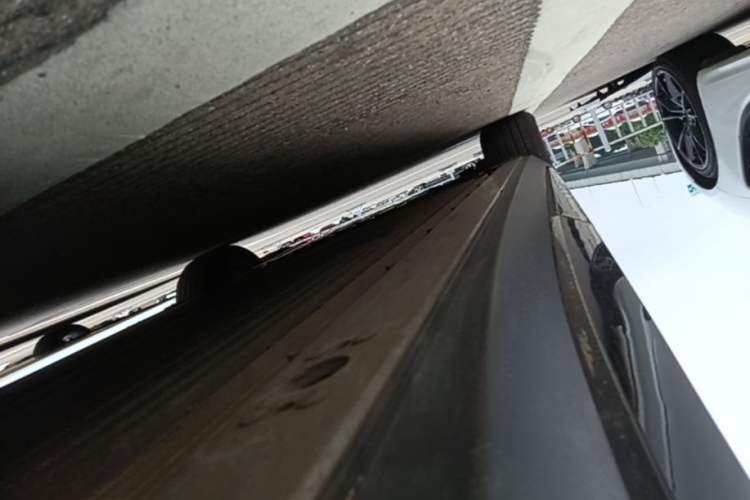 Used XPeng P7+ 2024 Long-Range Max Left Side Sill