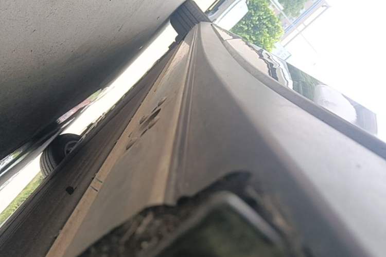 Used XPeng P7+ 2024 Long-Range Max Left Side Sill