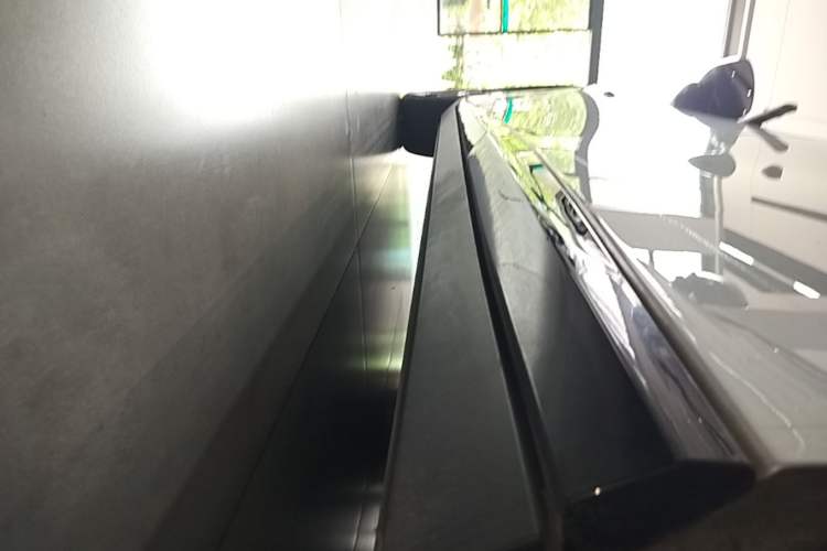 Used XPeng P7+ 2024 Ultra-Long Range Max Left Side Sill