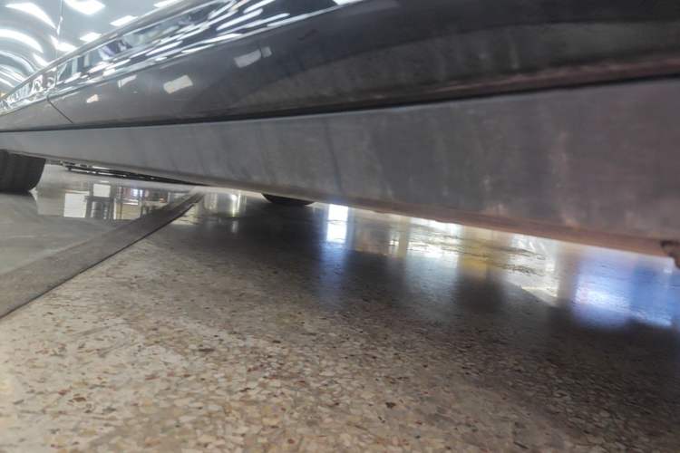 Used XPeng P7+ 2024 Long-Range Max Left Side Sill