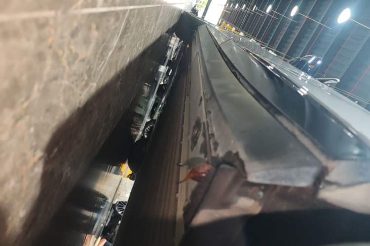 Used XPeng P7+ 2024 Long-Range Max Left Side Sill