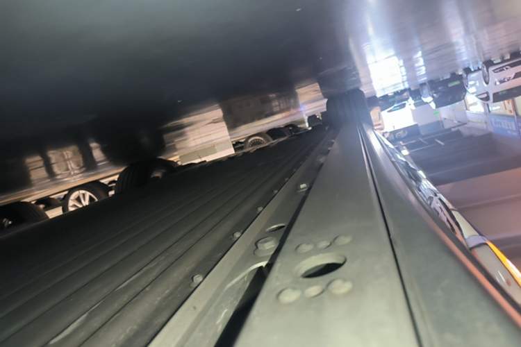 Used XPeng P7+ 2024 Ultra-Long Range Max Left Side Sill