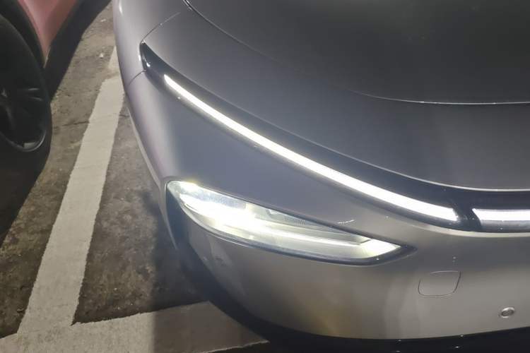 Used XPeng P7+ 2024 Ultra-Long Range Max Right Front Headlight