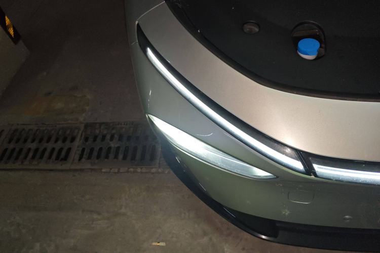 Used XPeng P7+ 2024 Long-Range Max Right Front Headlight