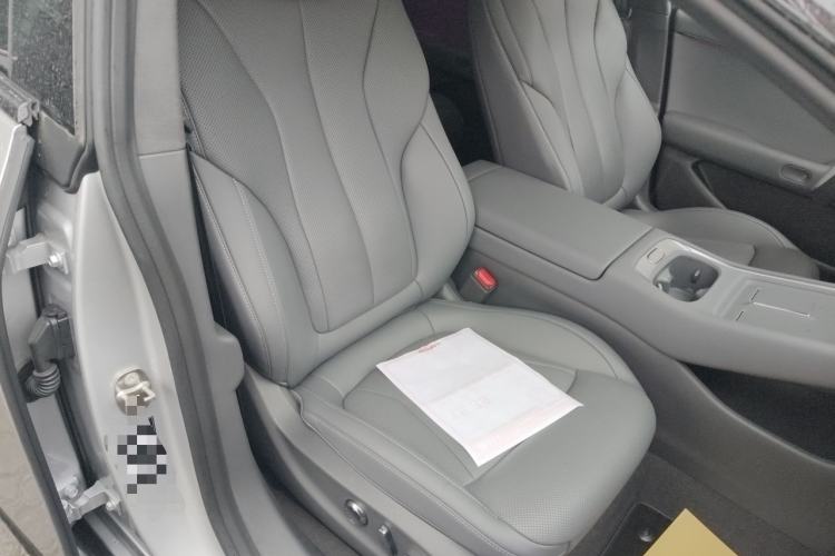 Used XPeng P7+ 2024 Long-Range Max Right Front Seat