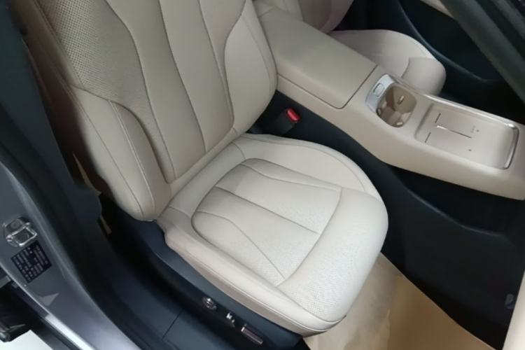 Used XPeng P7+ 2024 Long-Range Max Right Front Seat