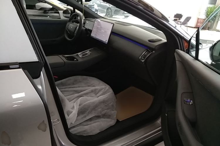 Used XPeng P7+ 2024 Ultra-Long Range Max Right Front Seat