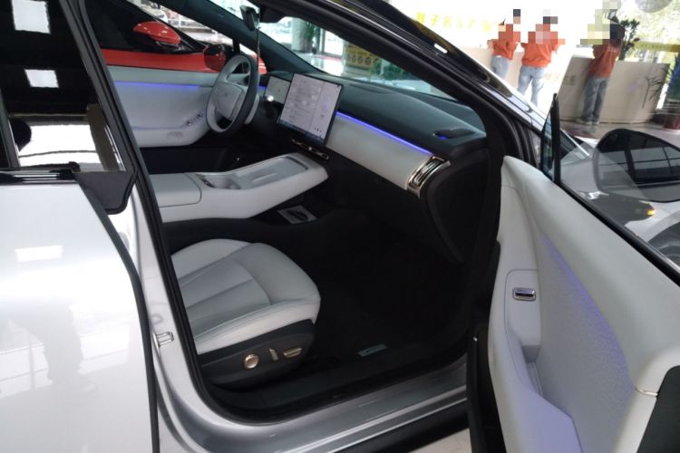 Used XPeng P7+ 2024 Long-Range Max Right Front Seat
