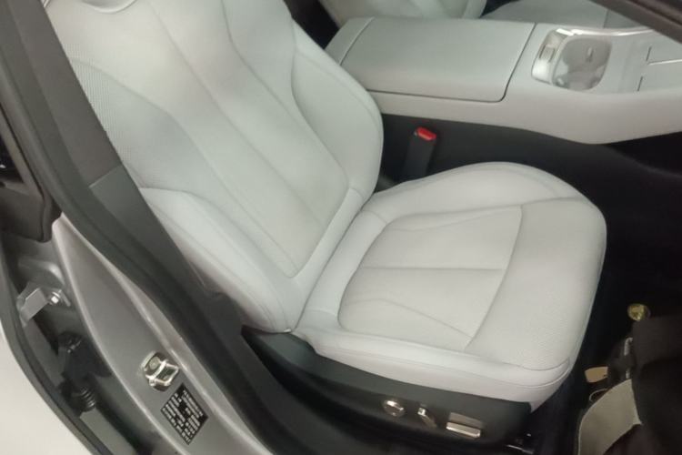 Used XPeng P7+ 2024 Long-Range Max Right Front Seat