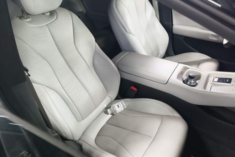 Used XPeng P7+ 2024 Ultra-Long Range Max Right Front Seat