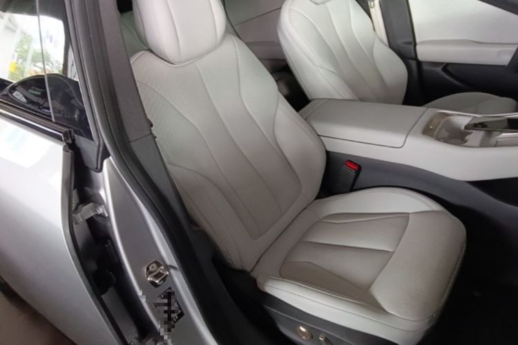 Used XPeng P7+ 2024 Long-Range Max Right Front Seat