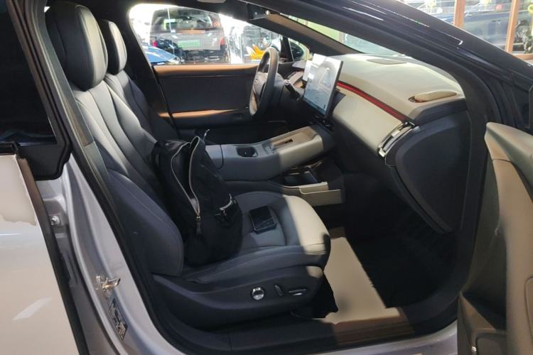 Used XPeng P7+ 2024 Ultra-Long Range Max Right Front Seat