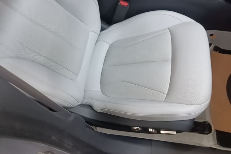 Used XPeng P7+ 2024 Ultra-Long Range Max Right Front Seat