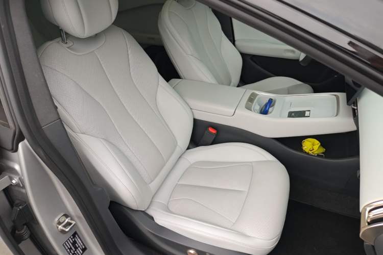 Used XPeng P7+ 2024 Long-Range Max Right Front Seat