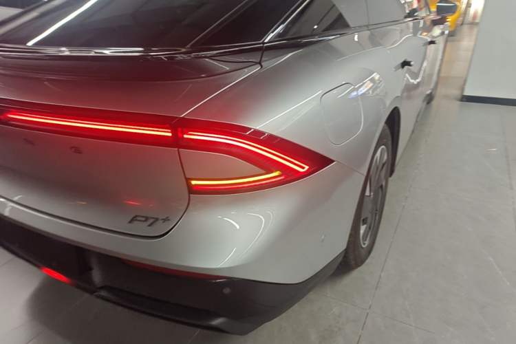 Used XPeng P7+ 2024 Ultra-Long Range Max Right Rear Taillight