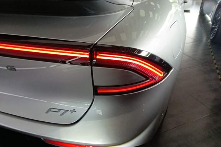 Used XPeng P7+ 2024 Long-Range Max Right Rear Taillight