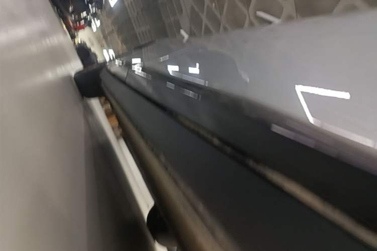 Used XPeng P7+ 2024 Long-Range Max Right Side Sill