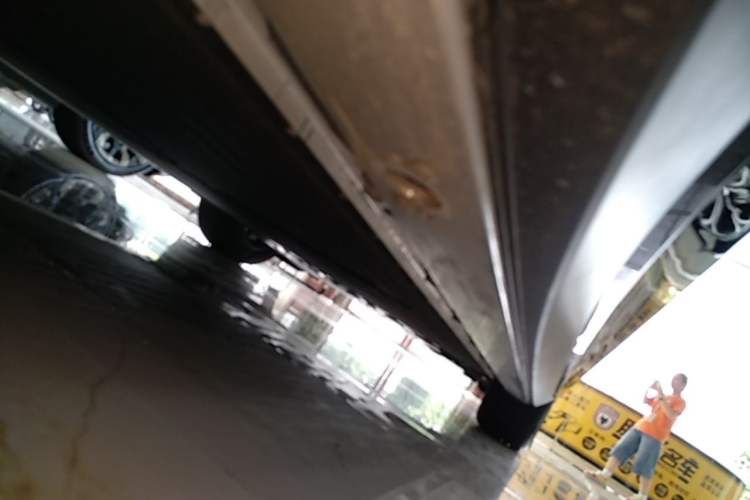 Used XPeng P7+ 2024 Ultra-Long Range Max Right Side Sill