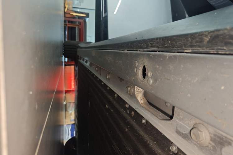 Used XPeng P7+ 2024 Ultra-Long Range Max Right Side Sill