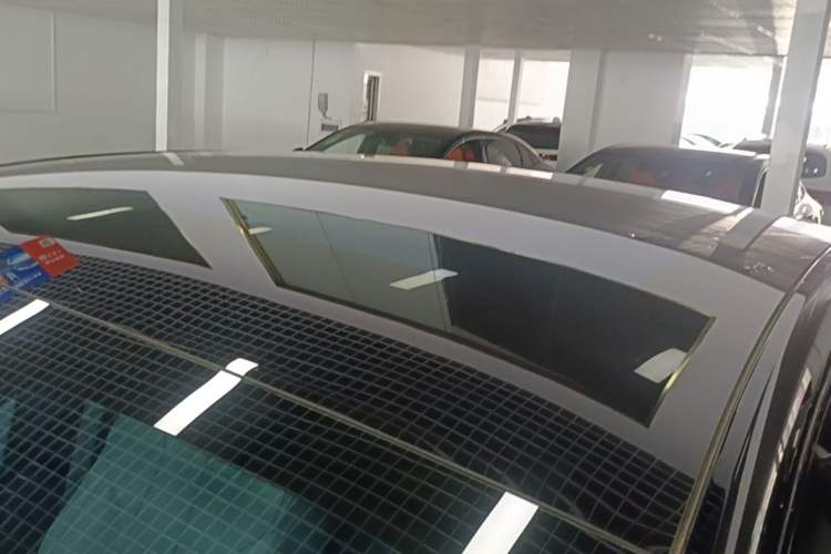 Used XPeng P7+ 2024 Long-Range Max Roof