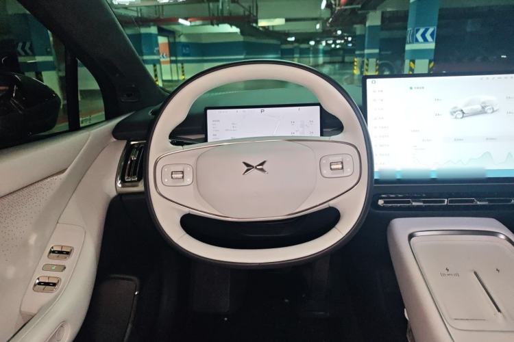 Used XPeng P7+ 2024 Ultra-Long Range Max Steering Wheel