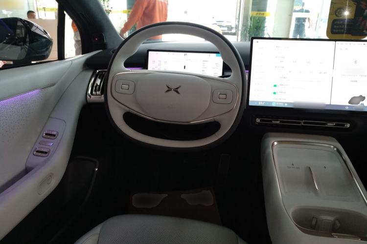 Used XPeng P7+ 2024 Long-Range Max Steering Wheel