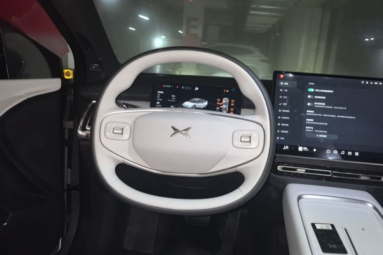 Used XPeng P7+ 2024 Long-Range Max Steering Wheel