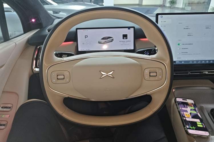 Used XPeng P7+ 2024 Ultra-Long Range Max Steering Wheel