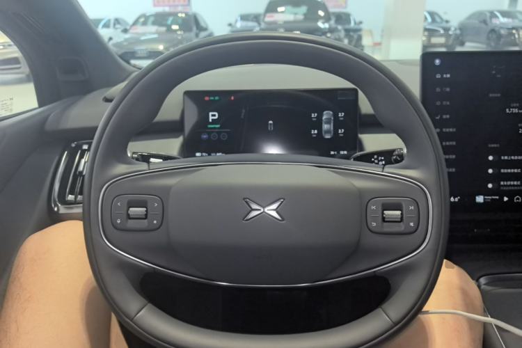 Used XPeng P7+ 2024 Long-Range Max Steering Wheel