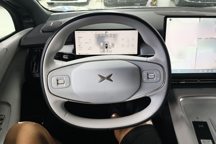 Used XPeng P7+ 2024 Ultra-Long Range Max Steering Wheel
