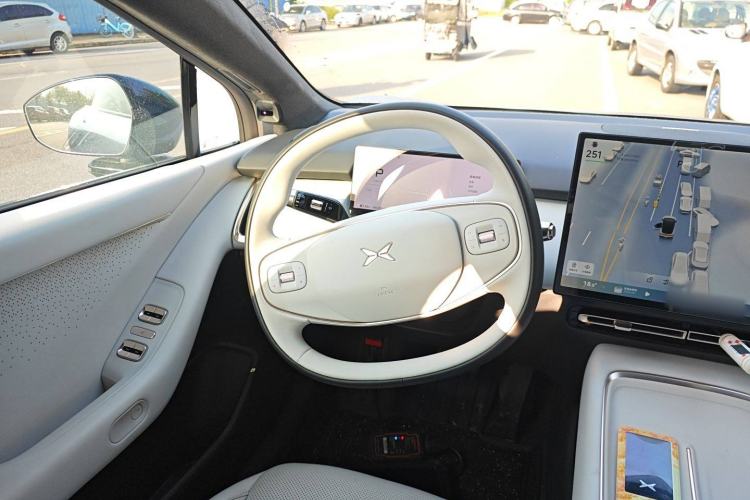 Used XPeng P7+ 2024 Ultra-Long Range Max Steering Wheel