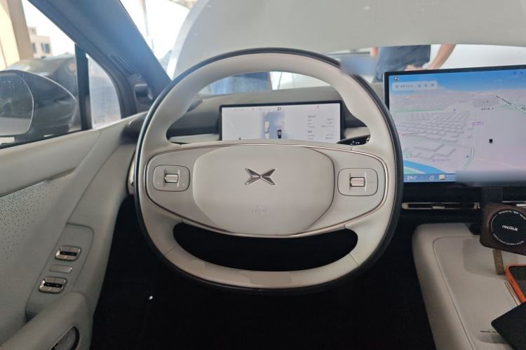 Used XPeng P7+ 2024 Long-Range Max Steering Wheel
