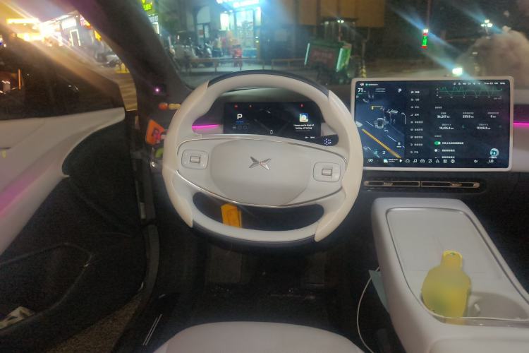 Used XPeng P7+ 2024 Long-Range Max Steering Wheel