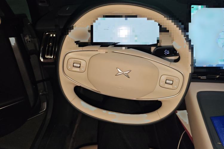 Used XPeng P7+ 2024 Long-Range Max Steering Wheel
