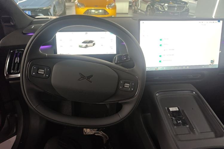 Used XPeng P7+ 2024 Ultra-Long Range Max Steering Wheel