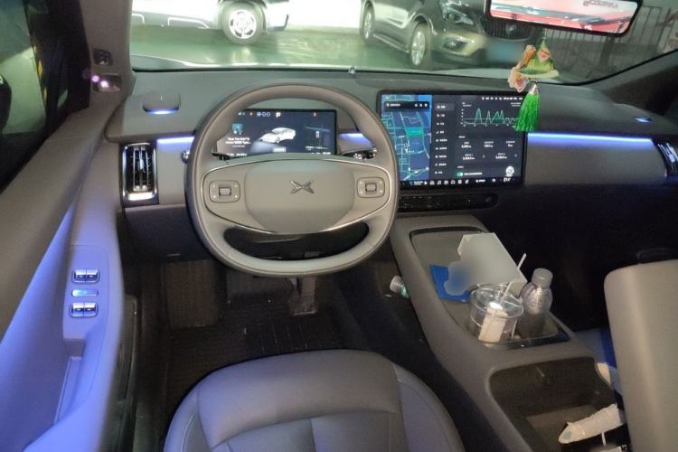 Used XPeng P7+ 2024 Long-Range Max Steering Wheel