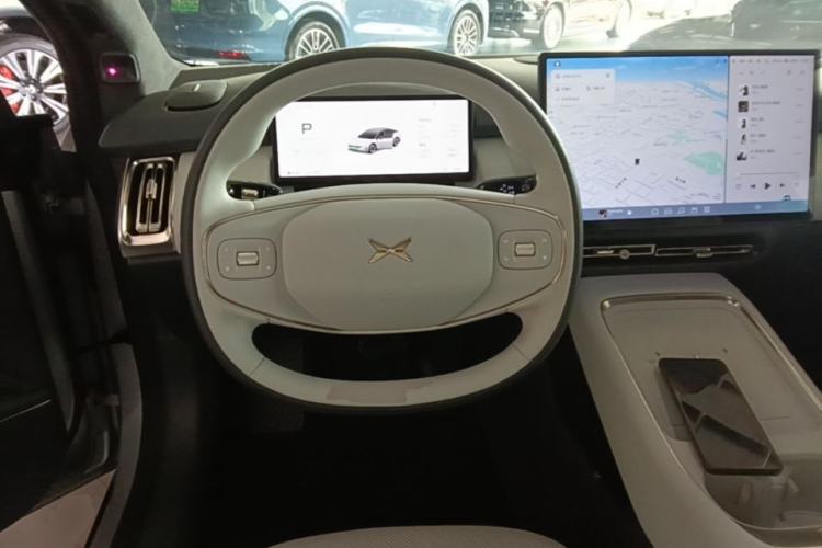 Used XPeng P7+ 2024 Long-Range Max Steering Wheel