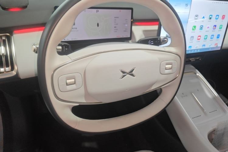 Used XPeng P7+ 2024 Long-Range Max Steering Wheel