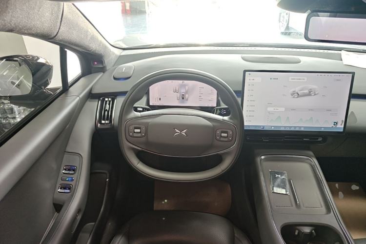 Used XPeng P7+ 2024 Long-Range Max Steering Wheel