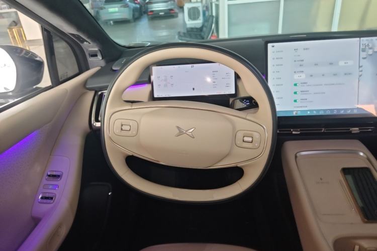 Used XPeng P7+ 2024 Long-Range Max Steering Wheel