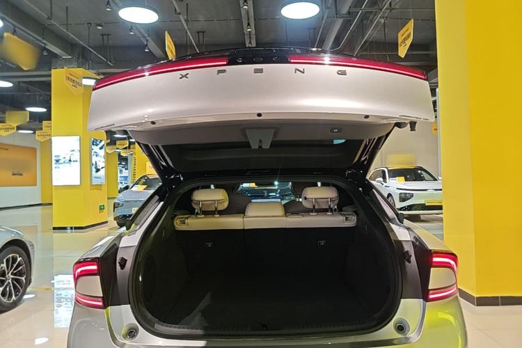 Used XPeng P7+ 2024 Long-Range Max Trunk