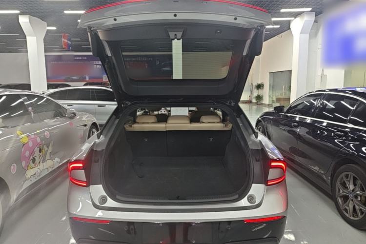 Used XPeng P7+ 2024 Ultra-Long Range Max Trunk