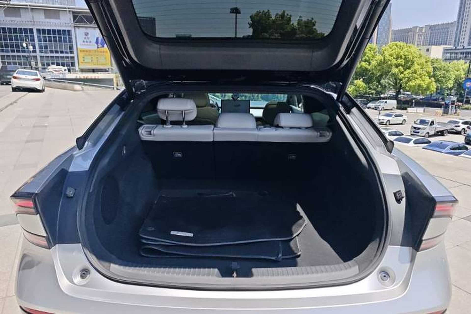 Used XPeng P7+ 2024 Long-Range Max Trunk